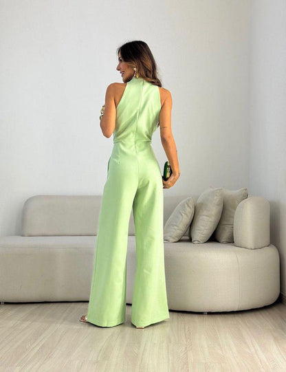 Elegant Wide-Leg Jumpsuit